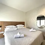 Sandi Hvar Apartamento *