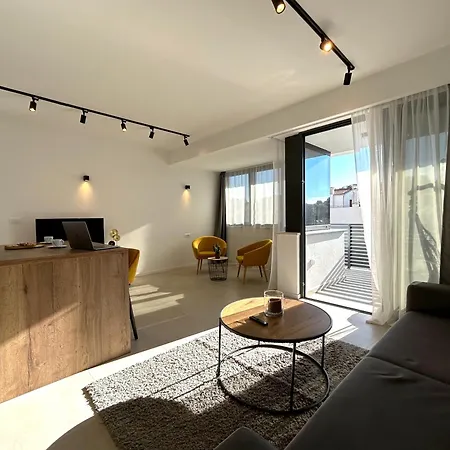 Sandi Hvar Apartman *