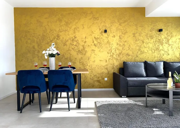 아파트 Sandi Hvar