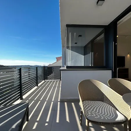 Sandi Hvar Lejlighed