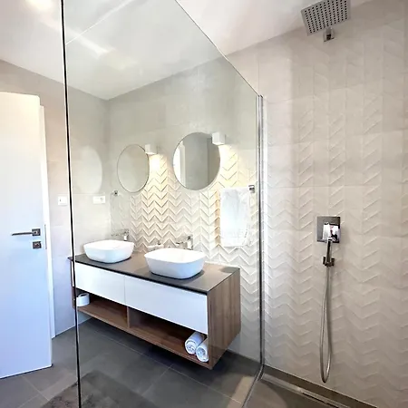 Sandi Hvar Lejlighed *