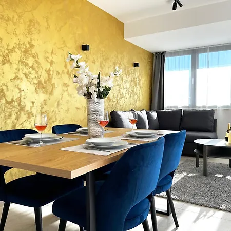 Sandi Hvar Lejlighed *